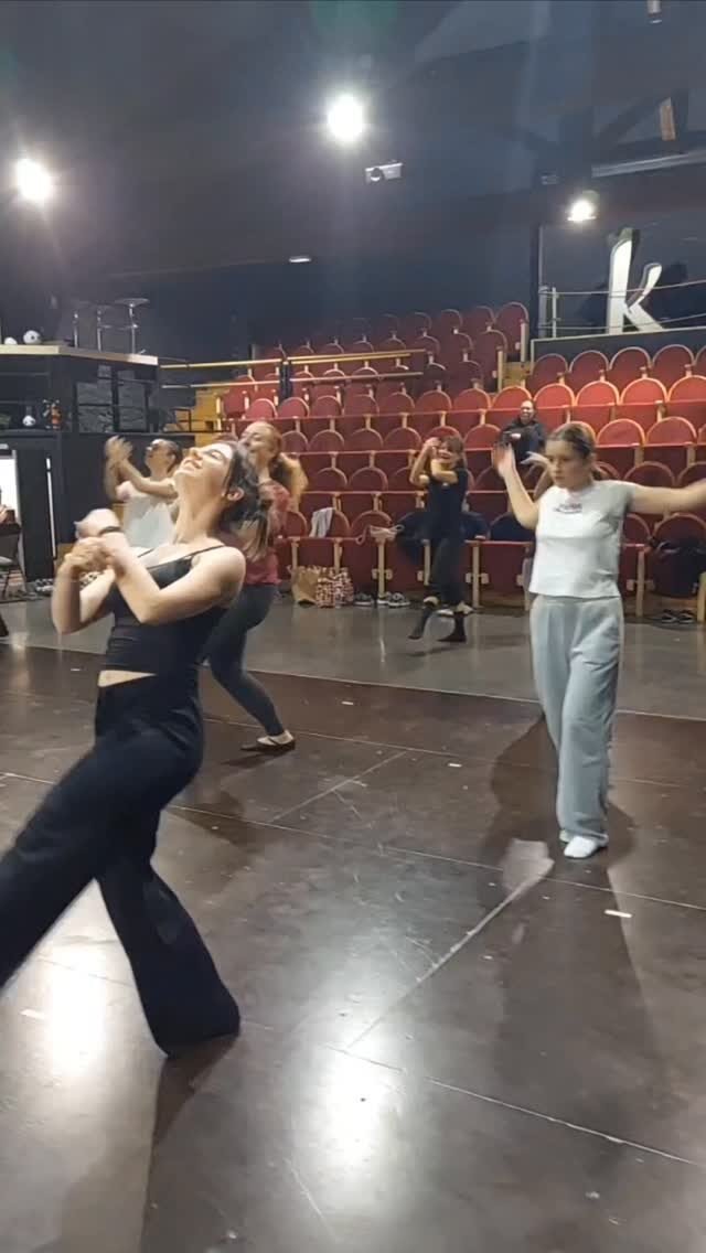 Instagram post from klass.dance.narbonne. This post is in position 1.